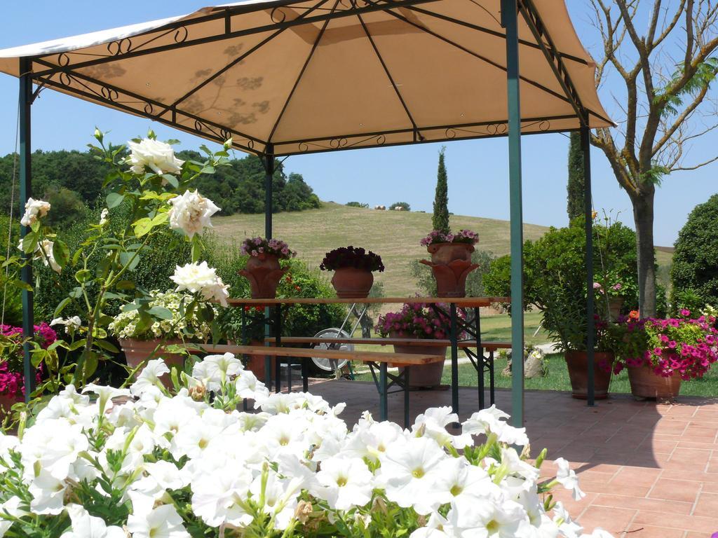 Agriturismo Da Lorena Marsiliana Buitenkant foto
