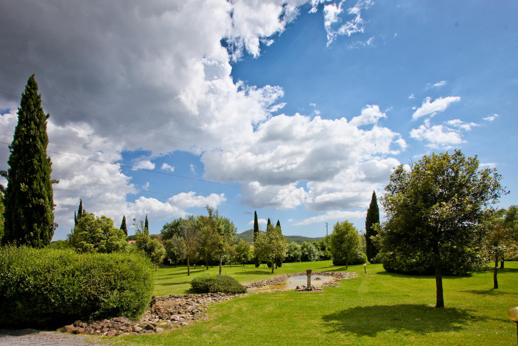 Agriturismo Da Lorena Marsiliana Buitenkant foto